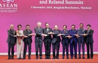 prime ministers of vietnam new zealand meet in bangkok