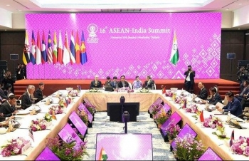 ASEAN, India back maintaining peace in East Sea