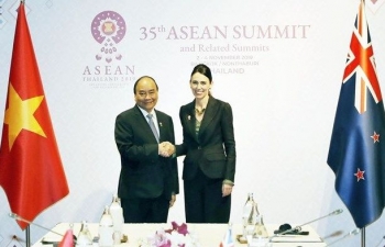 Prime Ministers of Vietnam, New Zealand meet in Bangkok