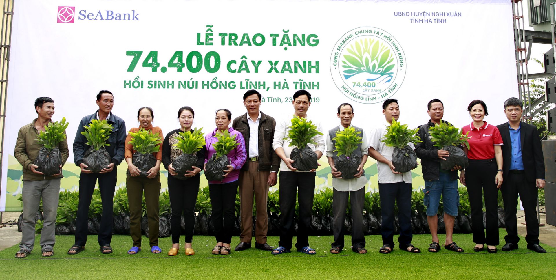 seabank gifted 74400 trees to help revitalize hong linh mountain ha tinh province