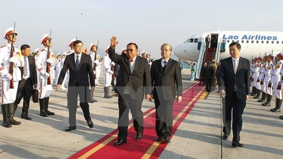 lao leader begins vietnam visit
