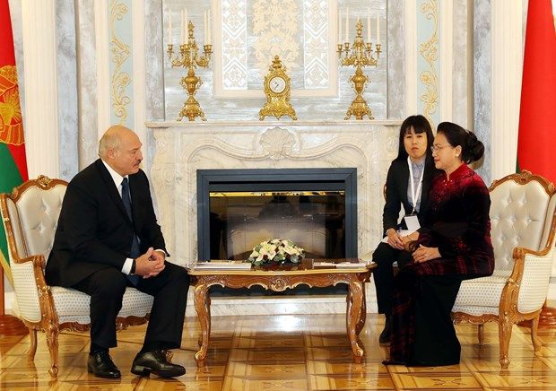 na chairwoman meets belarusian president