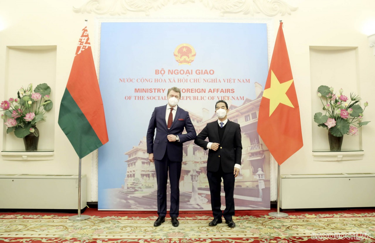Viet Nam, Belarus conduct political consultation at deputy foreign ministerial level Viet Nam, Belarus conduct political consultation at deputy foreign ministerial level