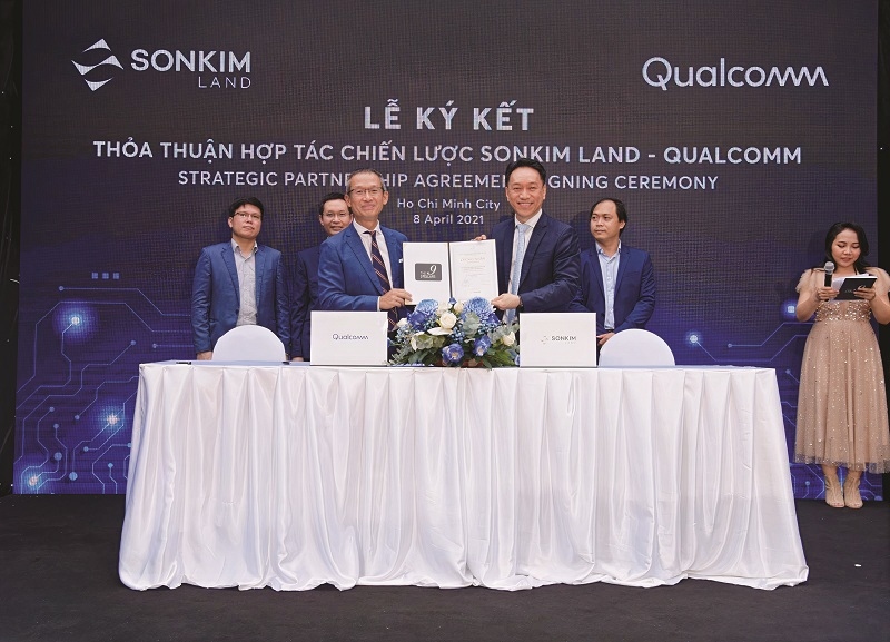 Qualcomm Technologies, Inc., SonKim Land Corporation và Infinite Computer Solutions, Inc đã ký thỏa thuận hợp tác để mang đến các giải pháp Internet of Things toàn diện cho Dự án The 9 Stellars tại Tp. Thủ Đức.