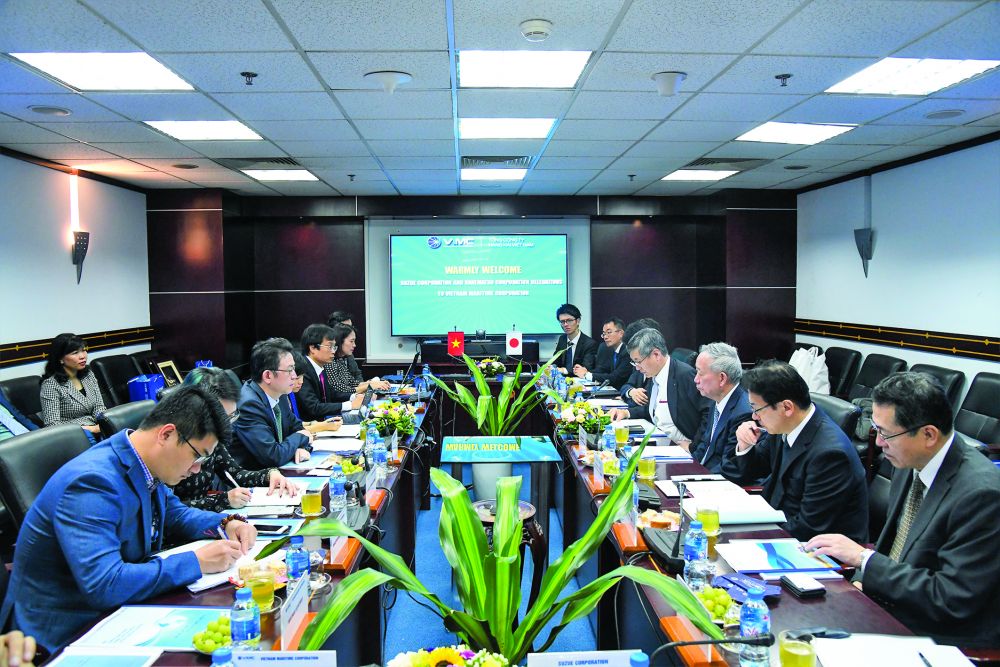 'Vươn ra biển lớn' bằng con tàu mang tên VIMC 'Reaching out to the sea' with a ship VIMC