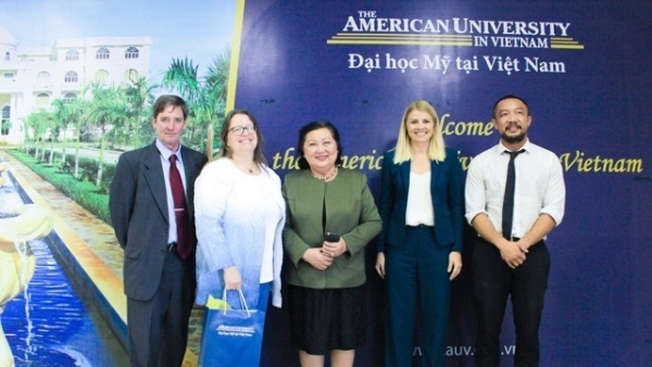 The Pioneer flame lights up Viet Nam’s education