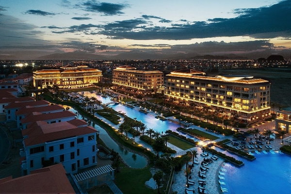 Sheraton Grand Danang Resort Wins Multiple Prestigious Awards – respectively in the 2020 World Luxury Hotel Awards