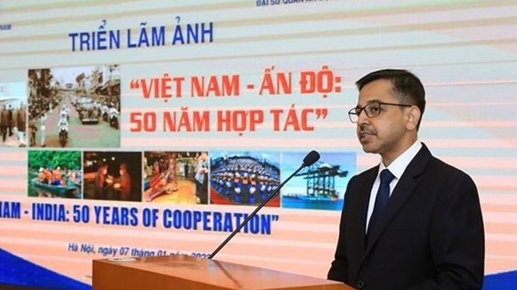Virtual photo exhibition marks 50 years of Viet Nam-India cooperation