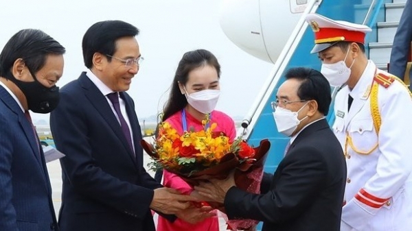 Lao Prime Minister begins Vietnam visit