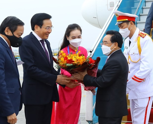 Lao Prime Minister begins Vietnam visit. (Photo: VNA)