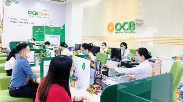 Vietnamese banks expect to sell more shares to foreign investors in 2022
