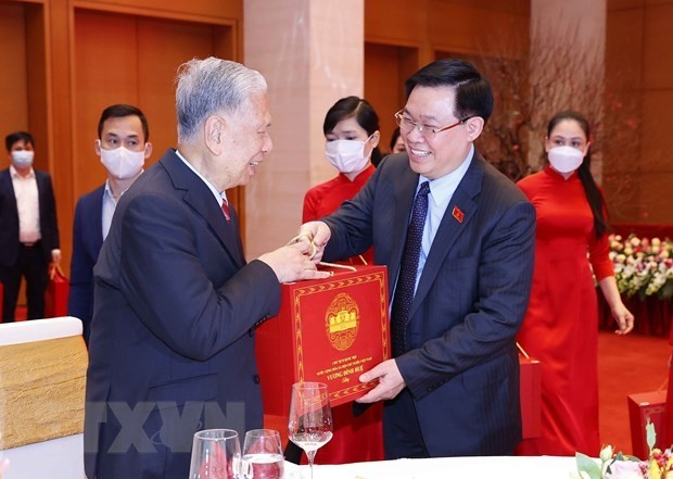 Gathering of former NA leaders held ahead of Lunar New Year. (Photo: VNA)