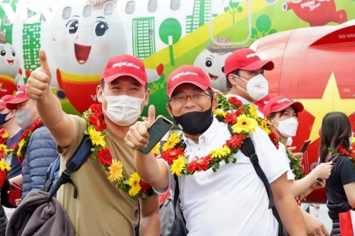 Viet Nam told to reopen to international tourism ahead of SEA Games 31. (Photo: VOV)