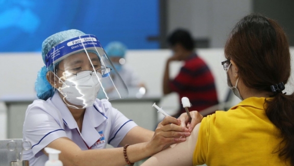 Viet Nam reports 26,379 new COVID-19 cases in 24 hours