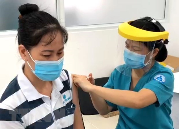 HCM City to conduct COVID-19 vaccination throughout Tet. (Photo: VNA)