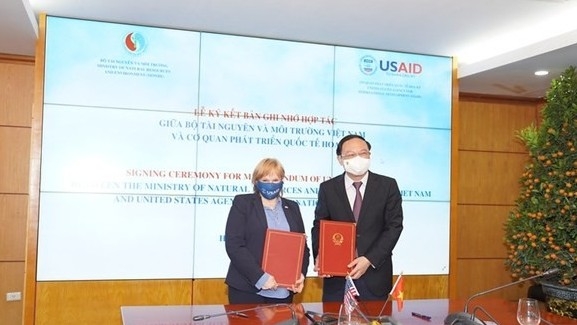 Viet Nam, US enhance cooperation in climate change, environmental pollution
