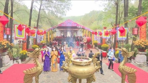 Thua Thien - Hue festival commemorates ancestors’ merits