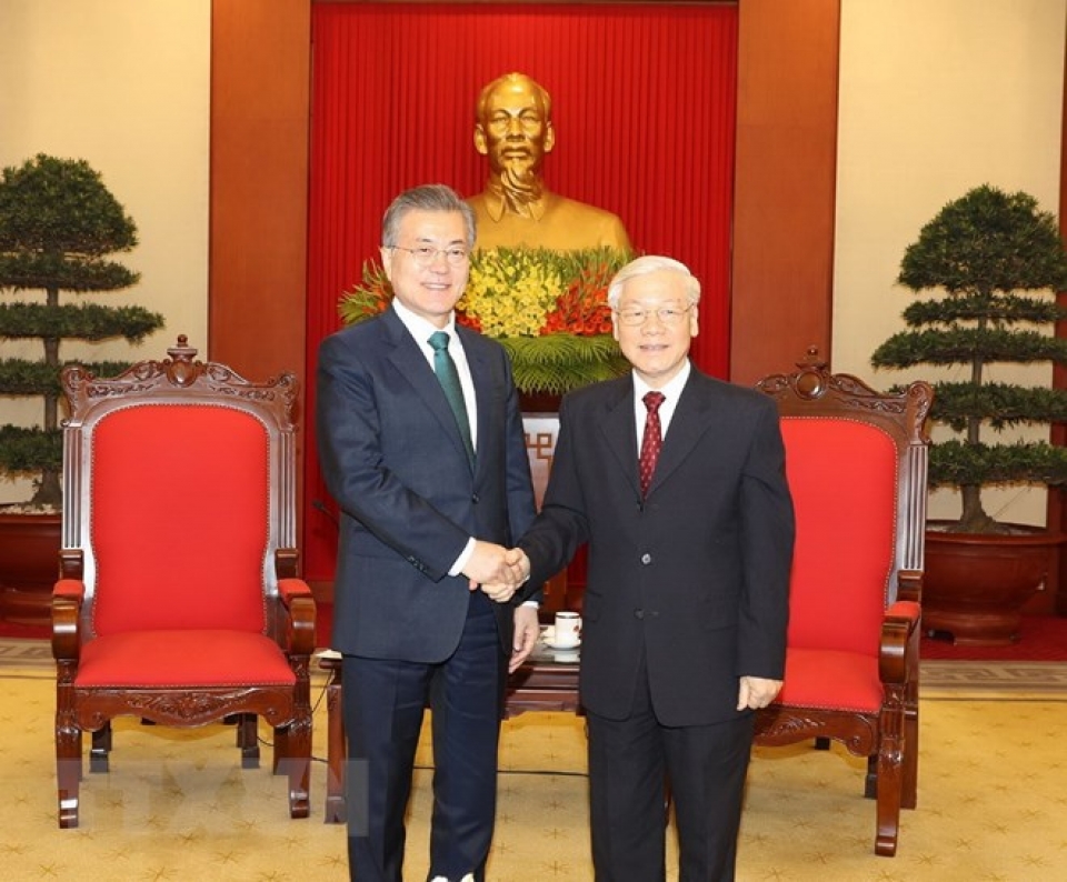 party chief welcomes rok president