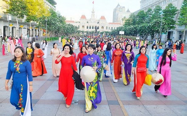 HCM City to host Ao Dai festival. (Photo: VNA)