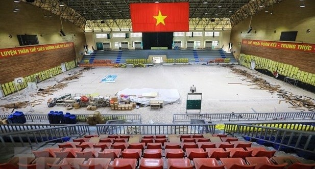The gymnasium of Hanoi's Thanh Tri district is being upgraded to serve basketball matches of the 31st SEA Games. (Photo: VNA)