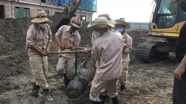 Quang Binh deactivates 230kg wartime bomb discovered near big market