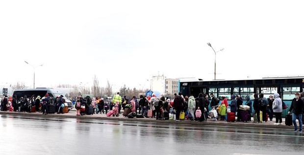 Vietnamese citizens in Ukraine supported to move to Russia and Hungary. - Illustrative image (Photo: VNA)