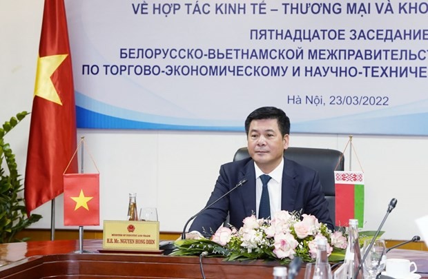 Vietnamese Minister of Industry and Trade Nguyen Hong Dien (Photo: VNA)