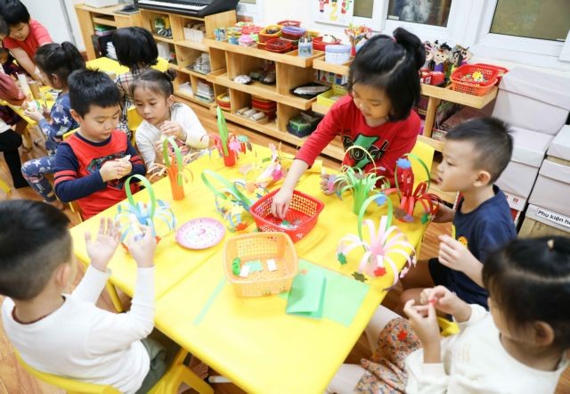 Kindergarten students at a school in Hà Nội. The capital city has allowed the reopening of preschools from April 13. — VNA/VNS Photo