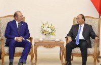 pm calls for more financial technical support from wb adb