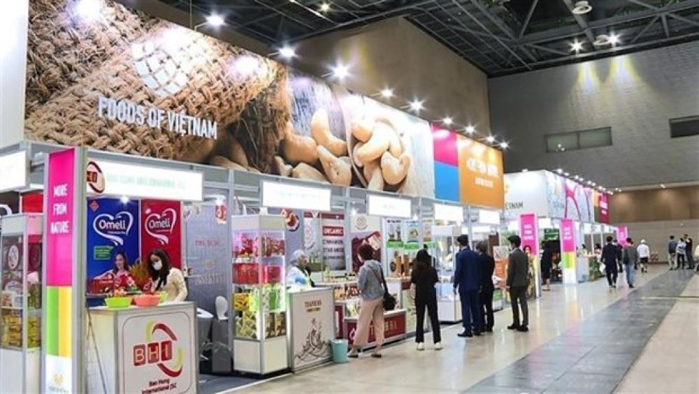 Vietnamese enterprises showcase their products at the event. (Photo: VNA)