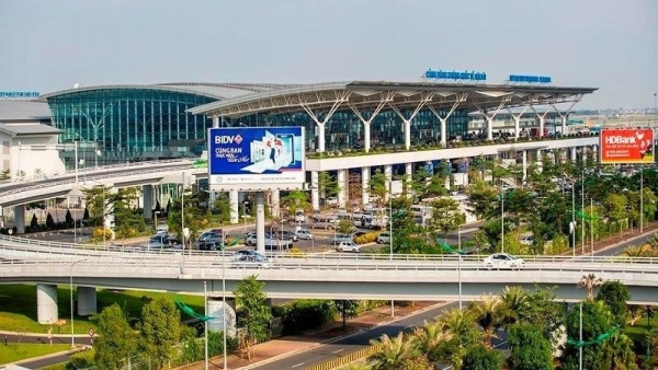 Deputy PM urges for prompt completion of planning for Noi Bai airport