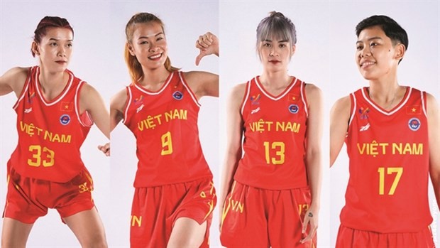 The line-up to compete in the Fiba 3x3 Asia Cup 2022, from left to right Bui Kim Nhan, Vo Thi Ngoc Hau, Nguyen Thi Cam Tien, Nguyen Ngoc Bich. (Photo: webthethao.vn)
