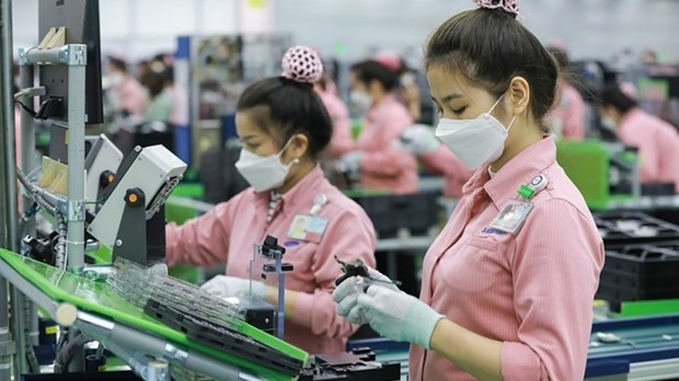 Vietnam grosses 29.17 billion USD from phone and component exports