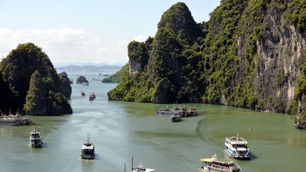 Ha Long Bay listed among ten most beautiful places around the world in 2022