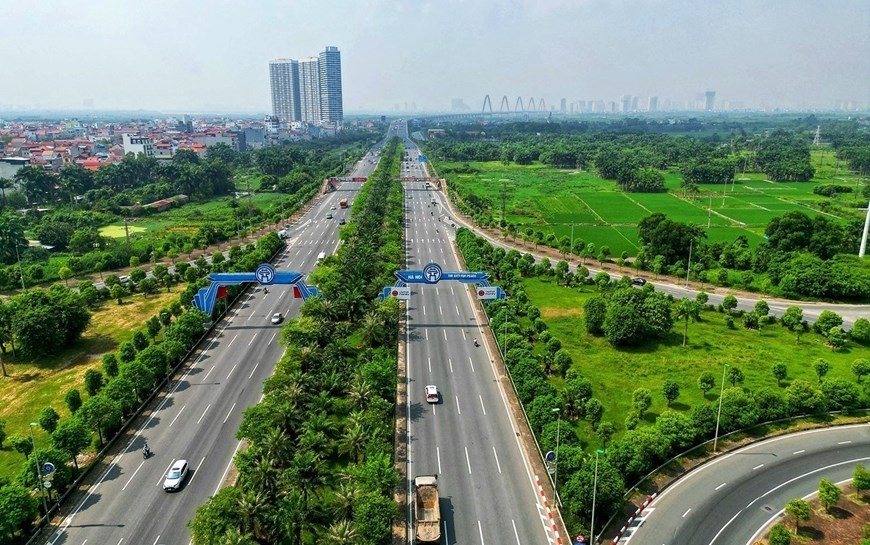 Hanoi to green urban roads