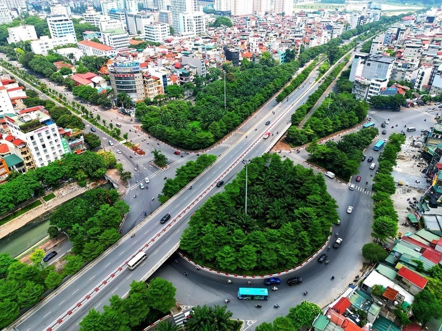 Hanoi to green urban roads