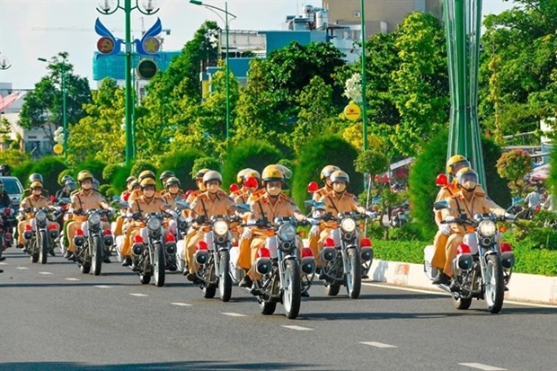 Binh Thuan city's traffic police. The Prime Minister has called for enhanced road traffic safety during the holidays. (Photo: VNA)