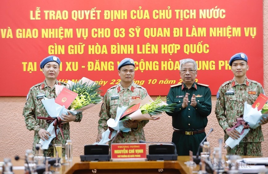 Vietnam further affirms role and position in international arena