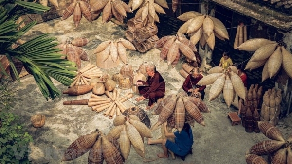 Craft village boasts 200 years of fish pot making