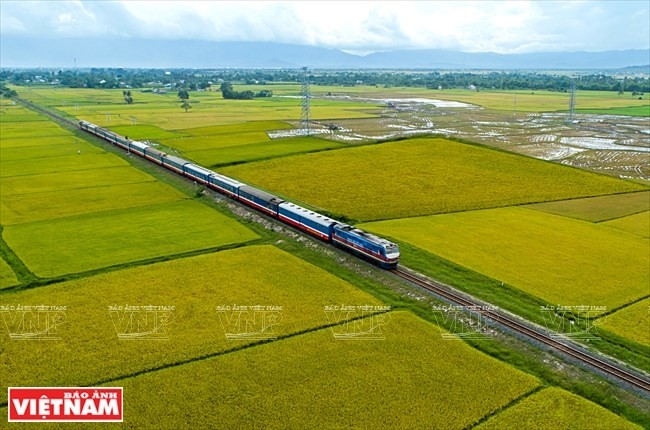 Vietnam traveling by train | Travel | Vietnam+ (VietnamPlus)