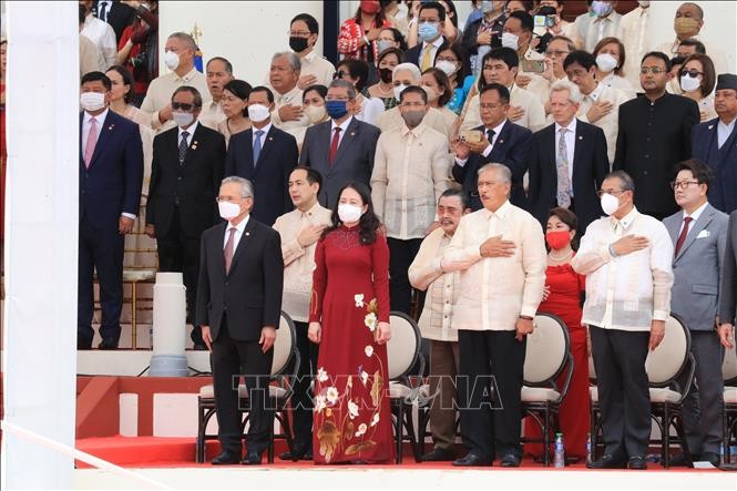 Vietnamese Vice President Vo Thi Anh Xuan meets with President Marcos and foreign leaders in Philippines