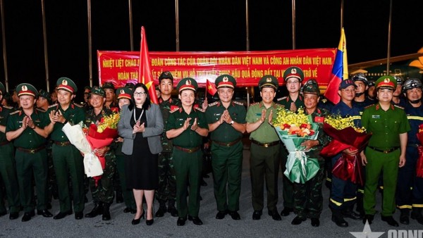 Vietnamese Rescue Team returns home safely, completes international mission in Venezuela