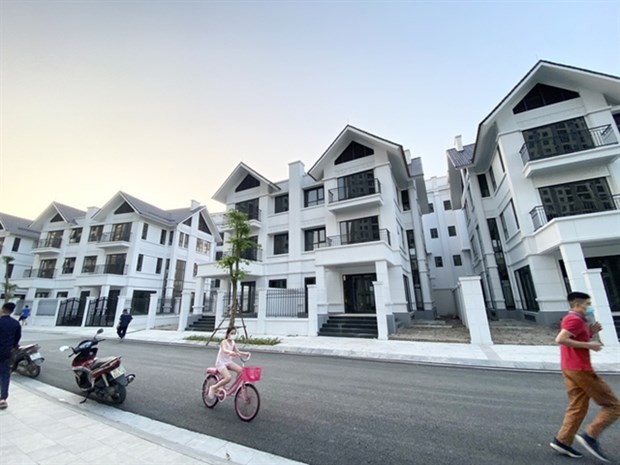 Viet Nam to study property tax in comprehensive tax reform