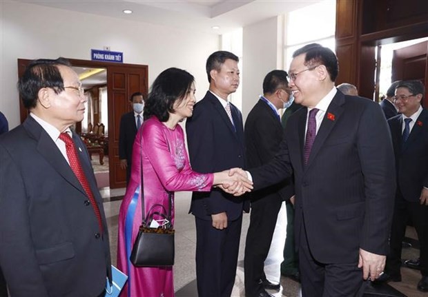 Businesses urged to help make breakthroughs in Vietnam - Laos economic ties