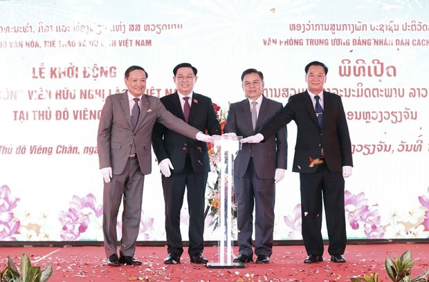 NA Chairman attends groundbreaking ceremony of Laos-Viet Nam park