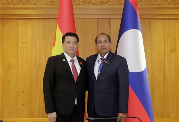 Top Vietnamese legislator meets with Vice President of Lao National Assembly