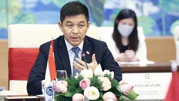 Singapore parliament speaker wraps up visit to Vietnam