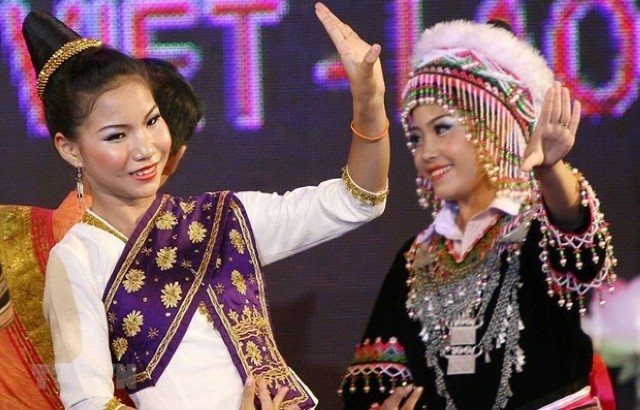 Festival to promote friendship between Vietnamese, Lao border provinces