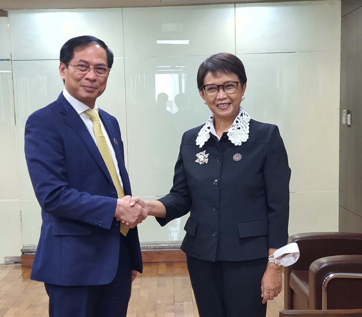 Foreign Ministers of Vietnam, Indonesia, Brunei agree to bolster ties
