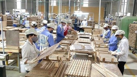 Vietnam, Malaysia are partners in promoting timber trade